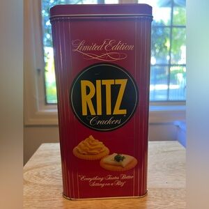 1986 Limited Edition Nabisco Ritz Crackers Tin Vintage Collectible